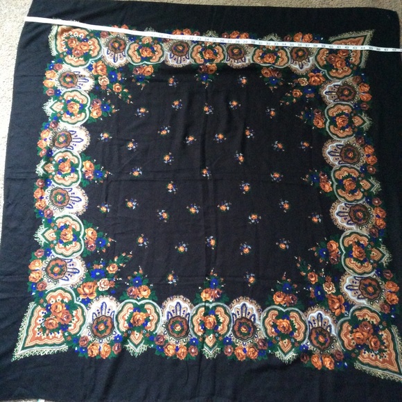 Accessories - Vintage MORGLY of New York scarf (630)